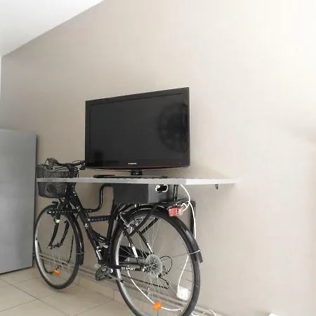 Le Voltaire Apartman Valence